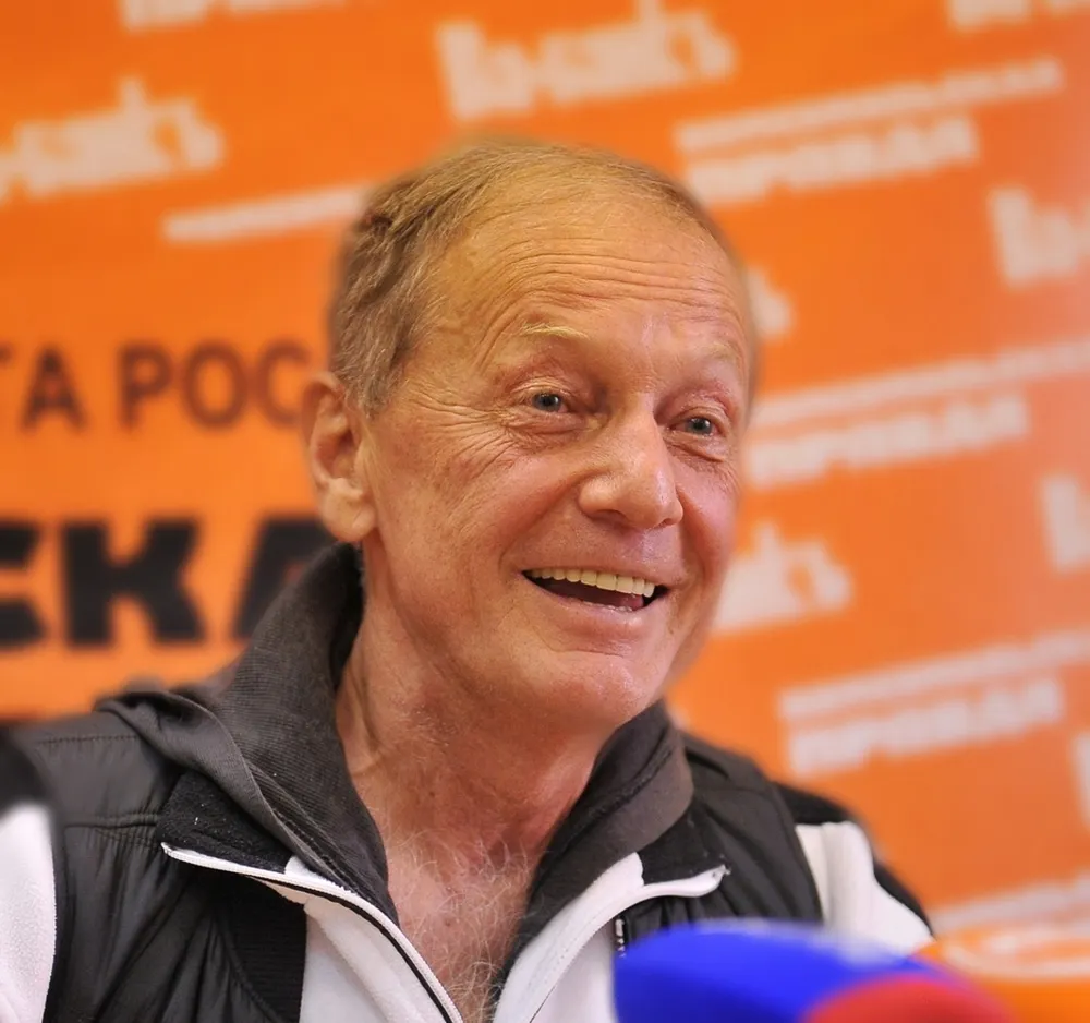 Умер Михаил Задорнов
