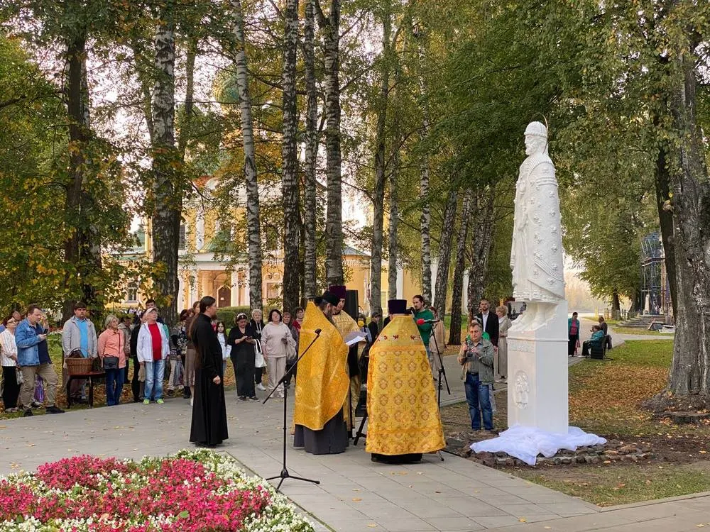 В Ярославской области открыли памятник князю