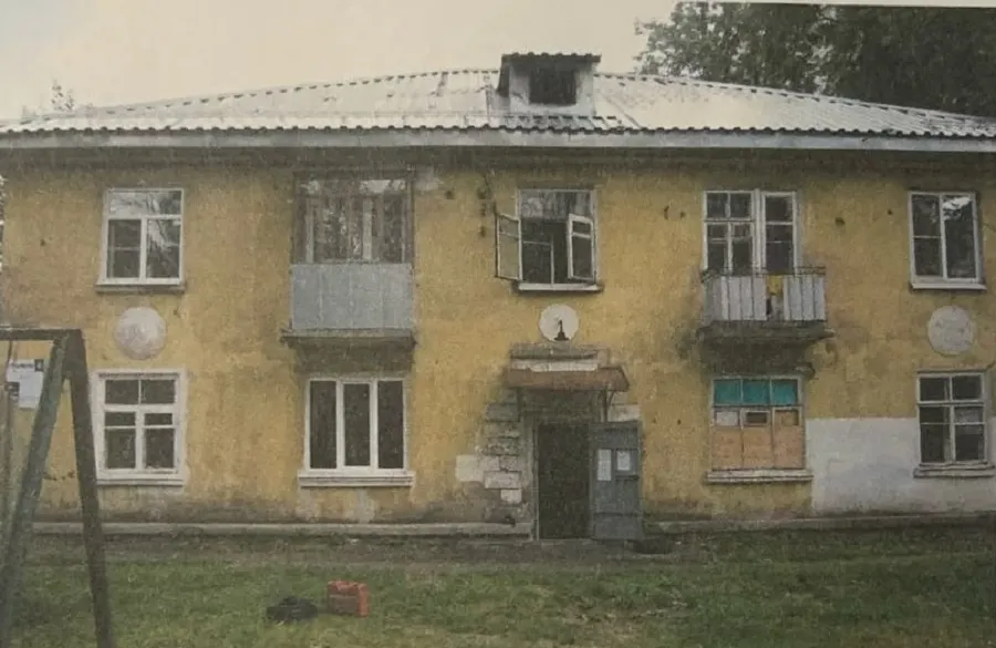 В Ярославле жители горевшего дома боятся обрушения крыши