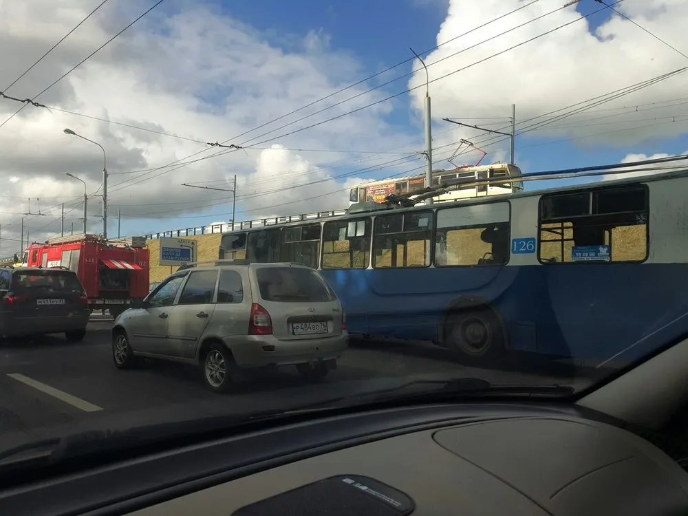 В Ярославле прямо на маршруте загорелся троллейбус