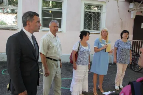 Этим летом в Ярославле отремонтируют 167 школ и детских садов