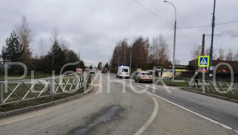 В Рыбинске на перекрестке сбили 12-летнего ребёнка