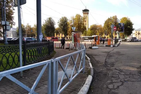 Охватившее Ярославль «заборобесие» добралось до зоны ЮНЕСКО