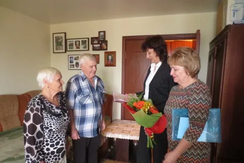 ​Супруги из Ярославля отпраздновали 60 лет со дня свадьбы