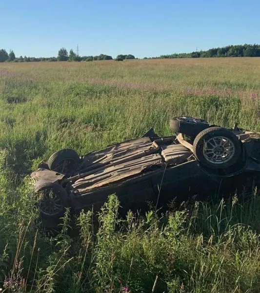 В ночном ДТП под Ярославлем погибло два человека