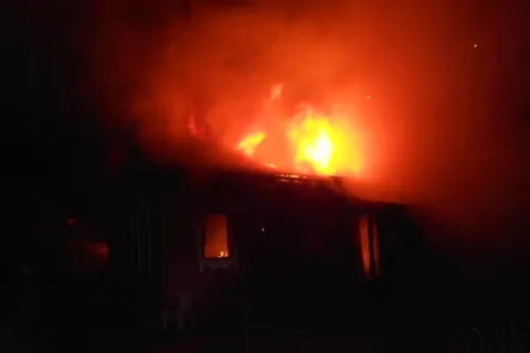 Во время пожара в Ярославской области погиб человек