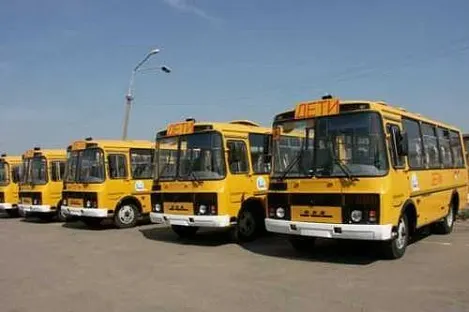 Районные школы Ярославской области получили новые автобусы