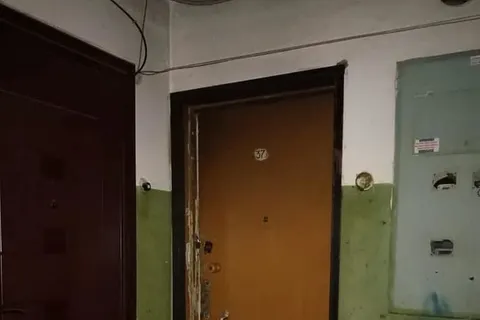 В Ярославле жильцы довели свою квартиру до состояния пещеры: фото