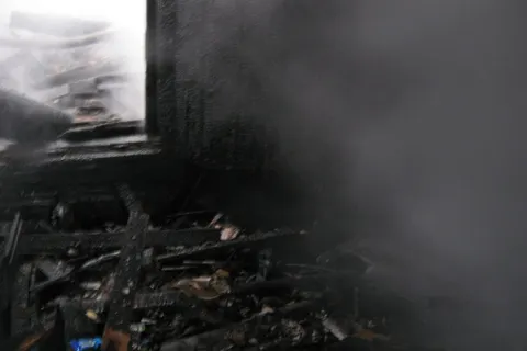 В Ярославской области сгорела баня - есть пострадавшие