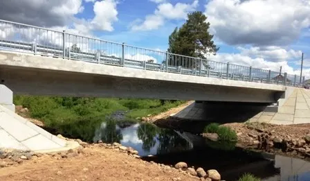 В Пошехонском районе построили новый мост через реку Маткома