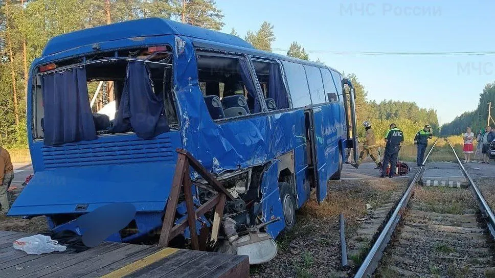 В больницах Ленинградской области остаются 9 ярославских паломников