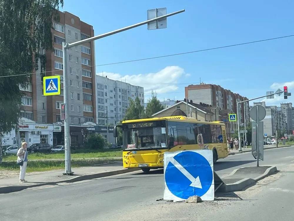 Прокуратура требует закончить ремонт проспекта Машиностроителей в Ярославле