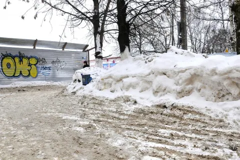 Фоторепортаж. Ярославль утопает в снегу и грязи