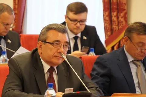 Идет заседание Ярославской областной Думы (с фото)