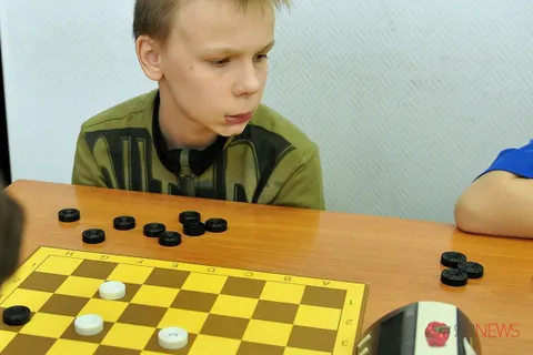 В Ярославле проходит Чемпионат и Первенство Центрального и Северо-Западного федеральных округов по русских шашкам. Фоторепортаж