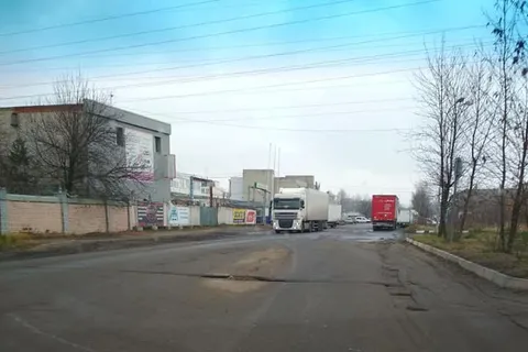 Ярославцы об улице Промышленной: дорога уничтожена техникой и врагом