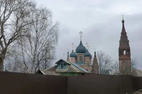Дорога к храму. Кому это нужно?