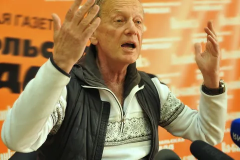 Умер Михаил Задорнов