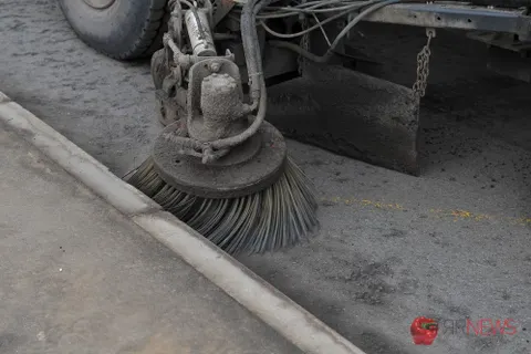 В Ярославле появилась новая техника для качественной уборки дорог