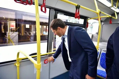 Мэр Ярославля протестировал новые автобусы: фоторепортаж