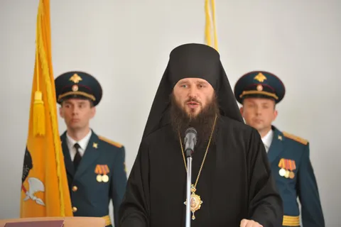 Дмитрий Миронов вручил Владимиру Волкову удостоверение главы Переславля-Залесского