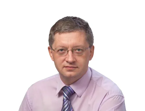 Из офиса Евгений Ильичев был увезен в наручниках