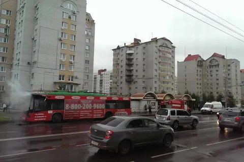В центре Рыбинска горел троллейбус