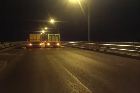 На Октябрьском мосту в Ярославле в ночь с 20 на 21 августа поведены первые испытания