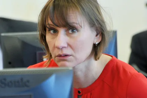 Приход мэра Ярославля на заседание муниципалитета был выполнен в жанре цирковой репризы. Фоторепортаж