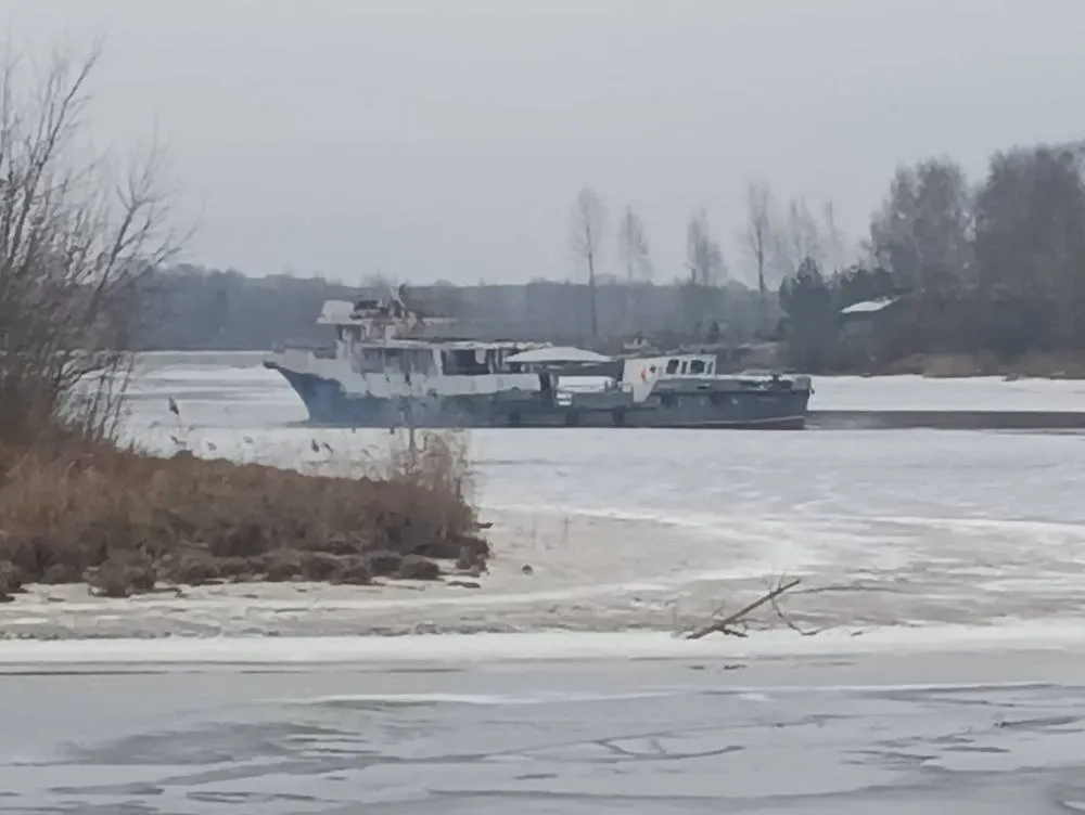 При буксировке катера в Ярославской области погиб начальник спасательной станции