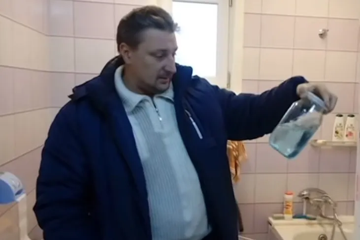 В Переславле-Залесском в водопроводную воду попал антифриз?