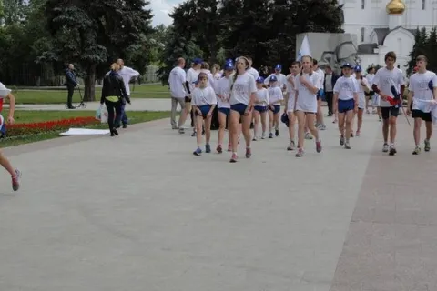 26 юных сверхмарафонцев пробежали по центру Ярославля