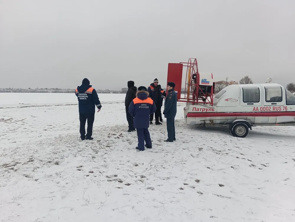 На тонком льду Волги в Угличе утонул велосипедист