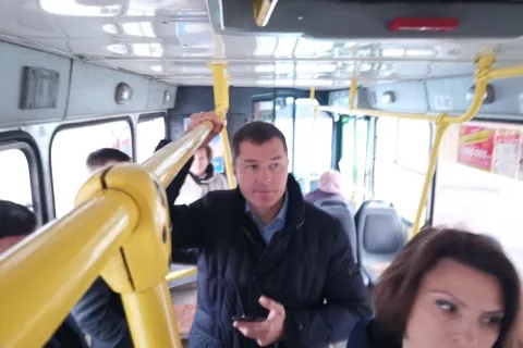 Мэр Ярославля прокатился на восьмом троллейбусе: видео