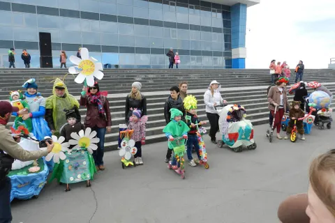 В Рыбинске прошел парад колясок