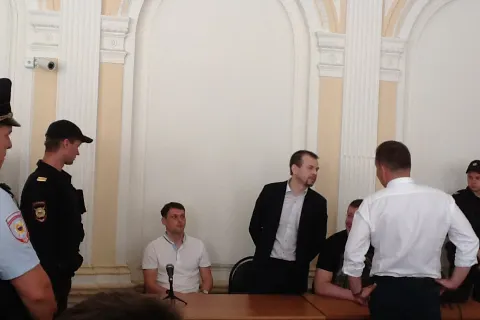 Суд назвал виновными Евгения Урлашова и Алексея Лопатина