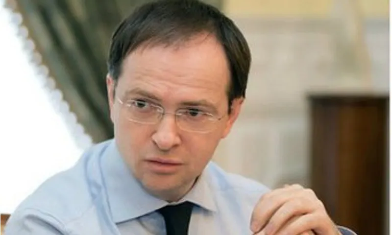 Министр культуры Владимир Мединский прибыл в Ярославль