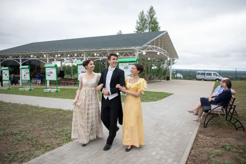 В Карабихе при поддержке ПАО «Славнефть-ЯНОС» открылся новый сценический комплекс