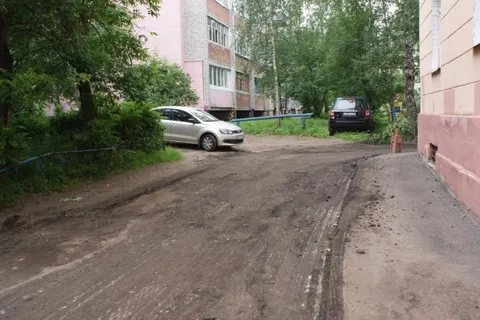 В Ярославле продолжается ремонт улиц и дворов