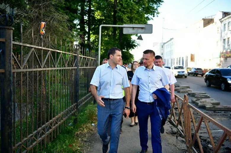 Прокуратура – мэрии Ярославля: сроки ямочного ремонта сорваны