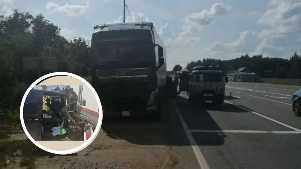 Водитель иномарки госпитализирован после ДТП с фурой под Переславлем