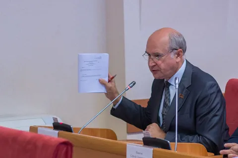Ярославские власти ищут деньги на выполнение социальных обязательств