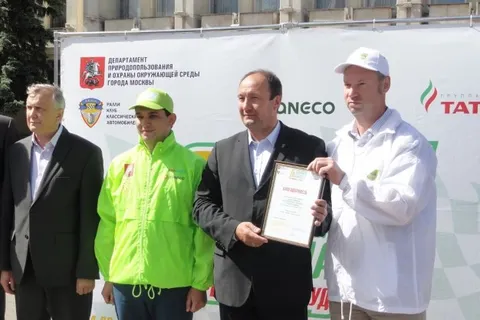 В День эколога в Ярославле прошла выставка автомобилей
