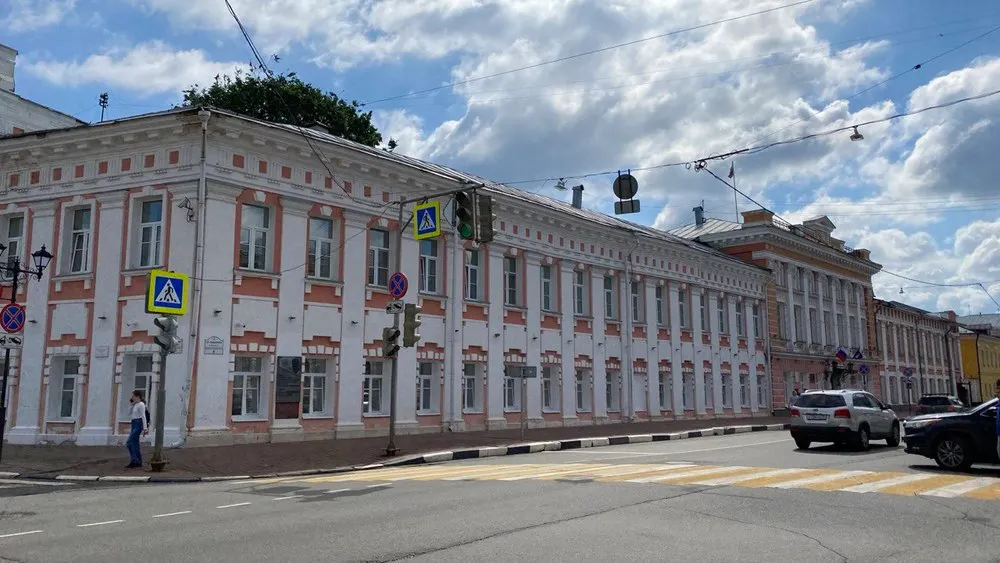 Мэрия Ярославля нашла поставщика новогодних гирлянд