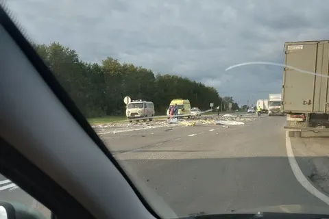 В Ярославской области в тройном ДТП погиб 63-летний мужчина: видео