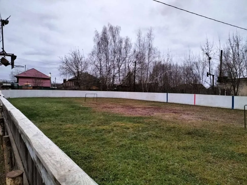 Суд обязал оборудовать спортплощадку для ярославской школы