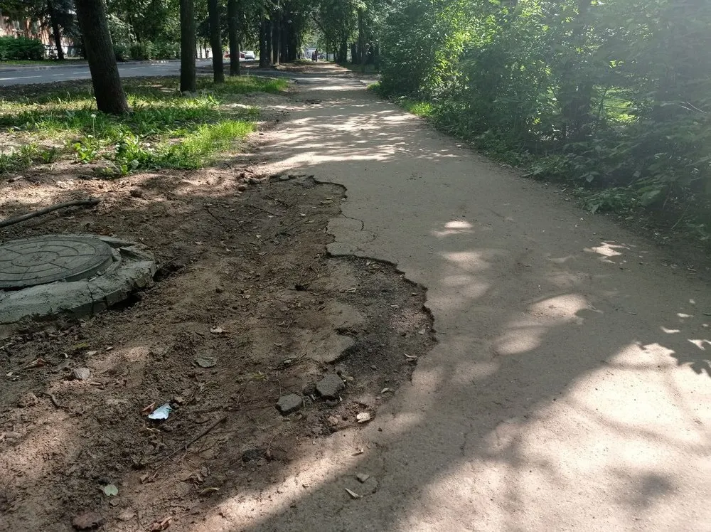 В Ярославле зависла программа ремонта тротуаров
