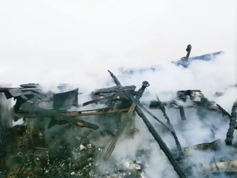 На пожаре в Ярославской области погибли два человека