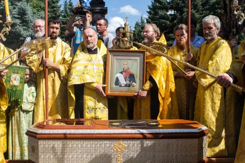 В Рыбинск доставили мощи адмирала Ушакова