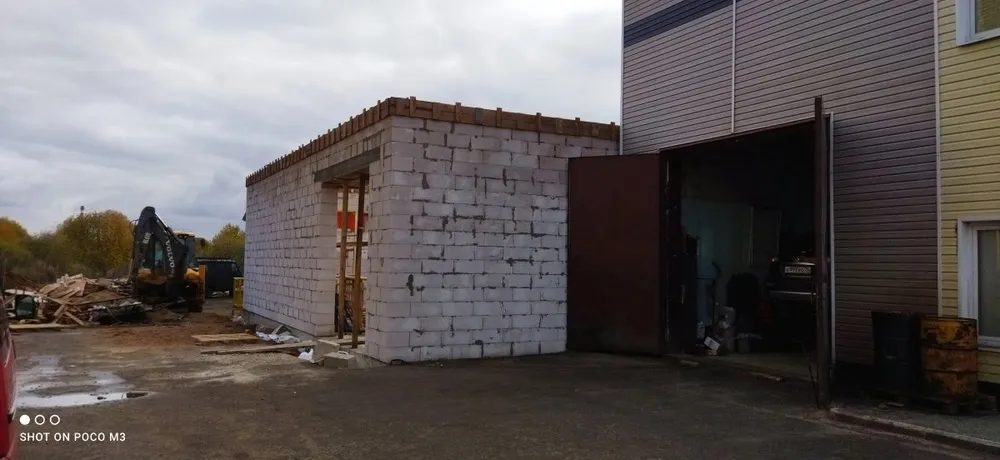 В Тутаеве незаконно строят здание